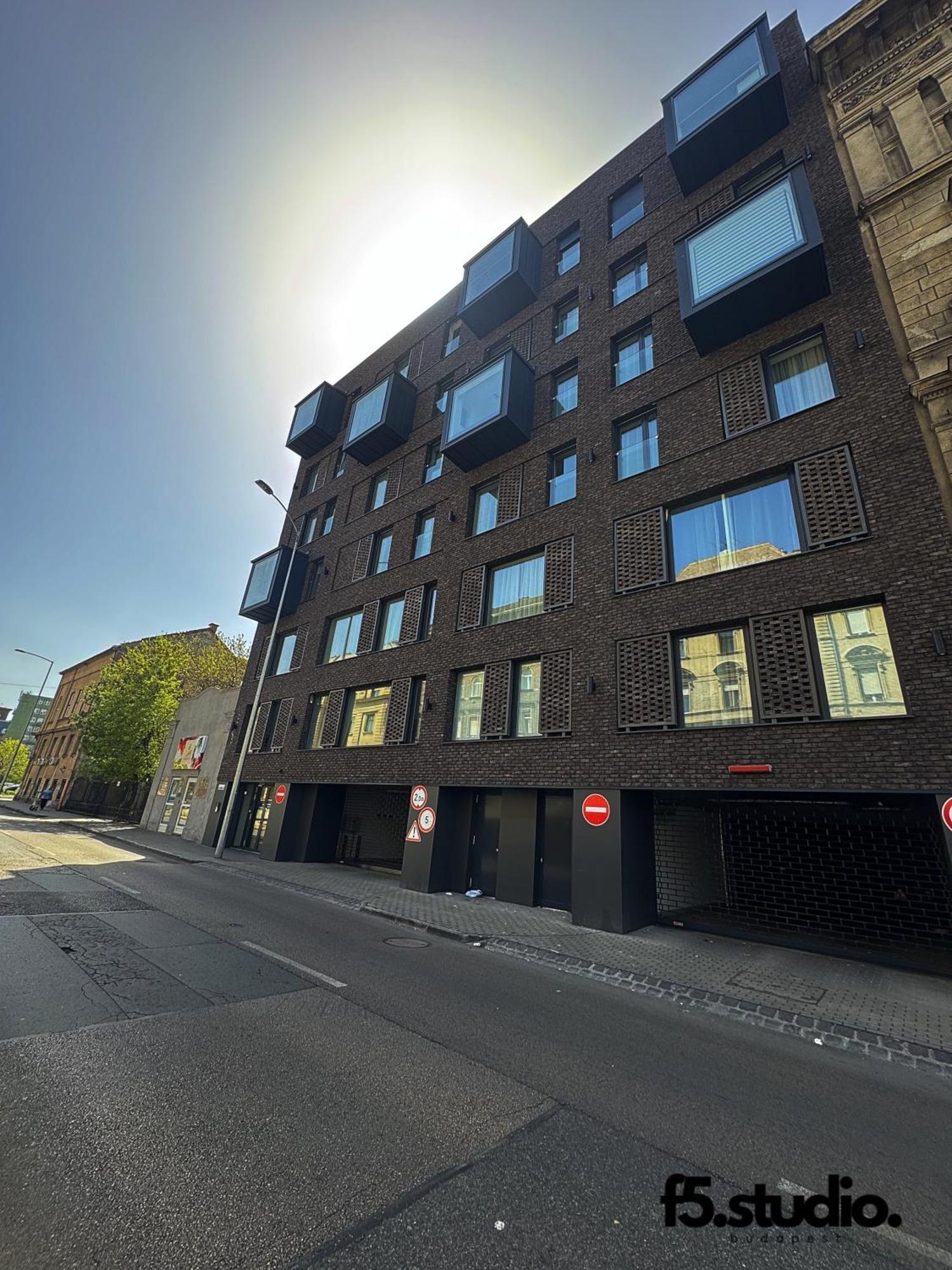 F5 * Budapest